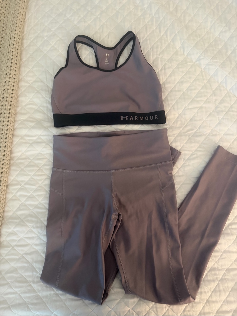 Under Armour Mauve Racerback Sports Bra with Black Logo Band